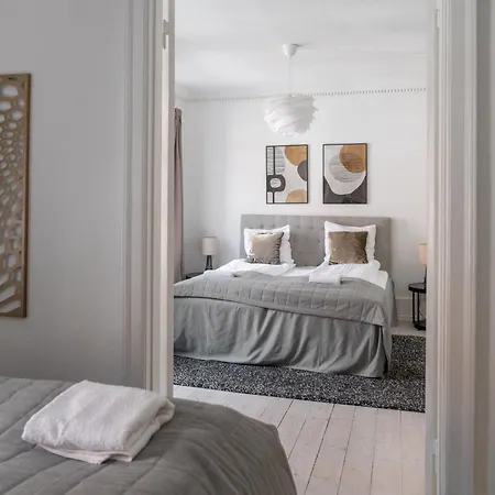 Nyhavn - Luxurious 3-4 Bedroom Copenhagen