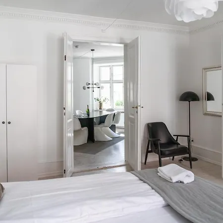 Nyhavn - Luxurious 3-4 Bedroom * Kopenhagen