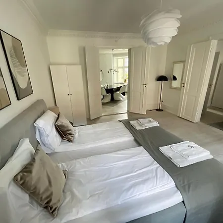 Nyhavn - Luxurious 3-4 Bedroom Apartamento Copenhaga