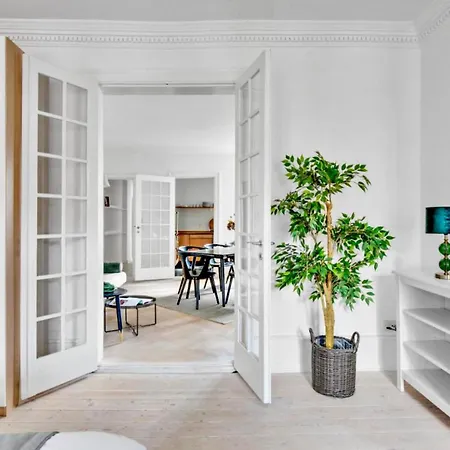 Nyhavn - Luxurious 3-4 Bedroom Apartamento Copenhaga