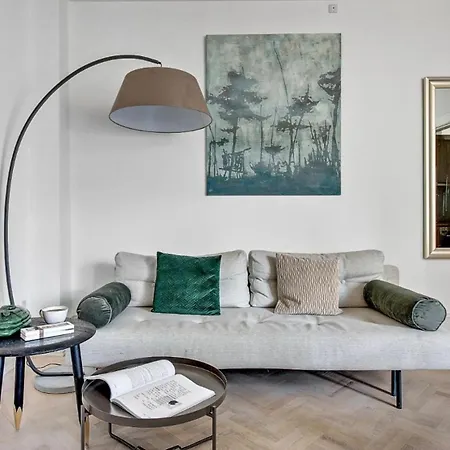 Апартаменты Nyhavn - Luxurious 3-4 Bedroom