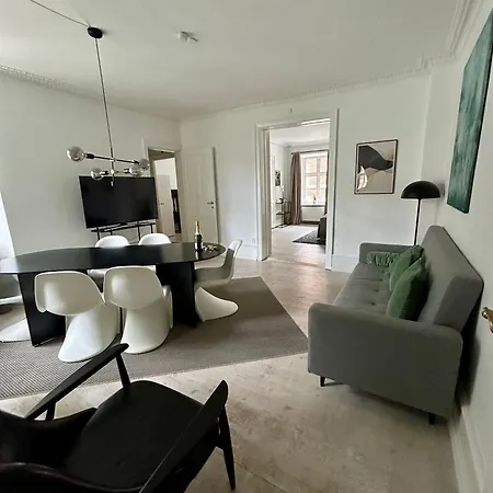 Nyhavn - Luxurious 3-4 Bedroom * Copenhaga