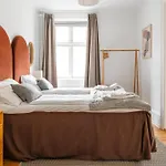 Nyhavn - Luxurious 3-4 Bedroom Apartment *